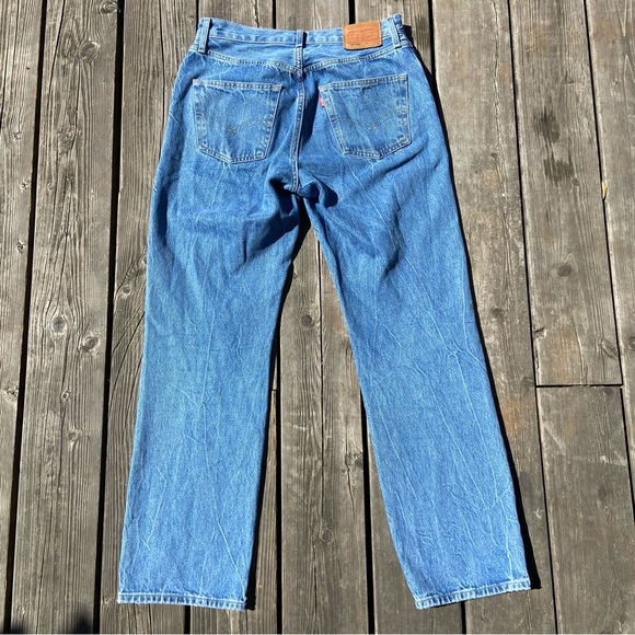 Levi’s 501 90s Jean - Picture 3 of 9